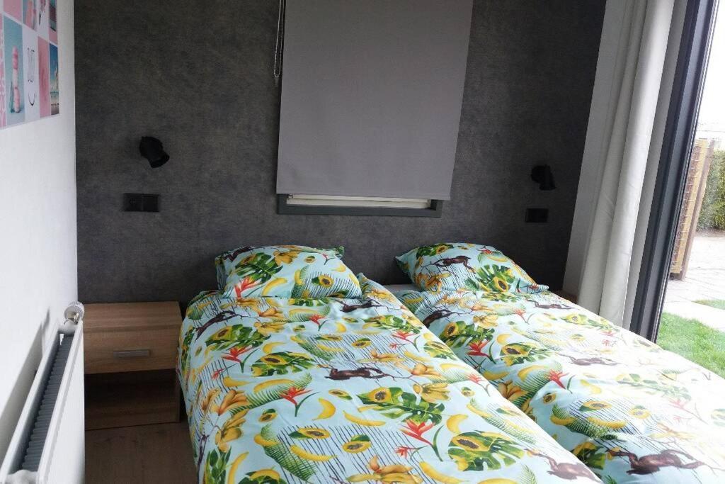 Luxe Vakantie Bungalow Met 3 Slaapkamers Dronrijp 외부 사진